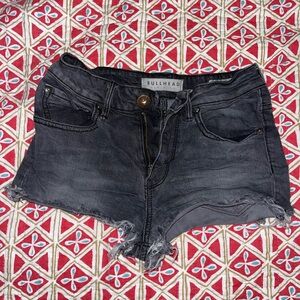 Bullhead Size 1 High Rise Short Shorts